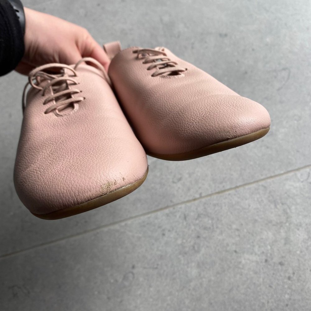 EUC Everlane the leather lace-up flat - blush pink derbys - Picture 10 of 11